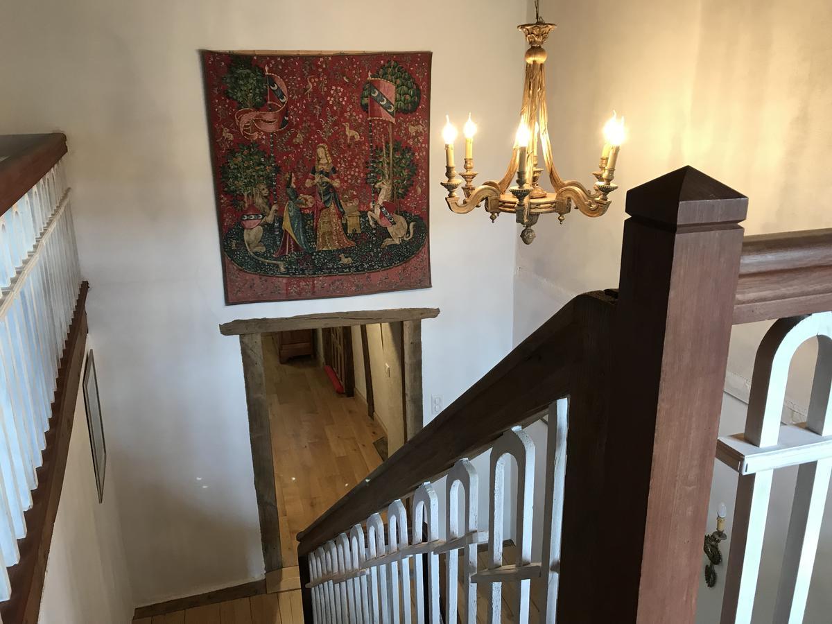 Portail Haut Bed & Breakfast Previnquieres Exterior photo